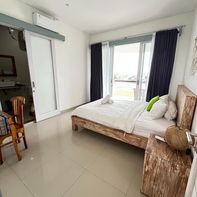 Double Room with Balcony (2 Adults + 1 Child)