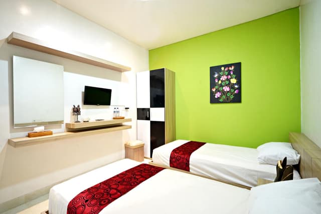 Deluxe Twin Room