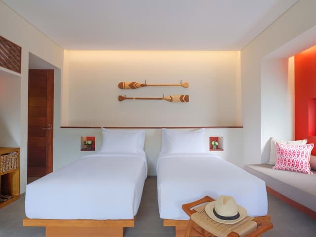 Twin Room, Poolside (Tropical)