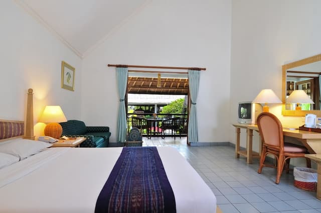 Deluxe Room, Garden View