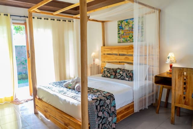 Double or Twin Room, Private Bathroom, Partial Ocean View