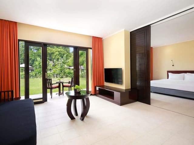 Family Room, Multiple Beds