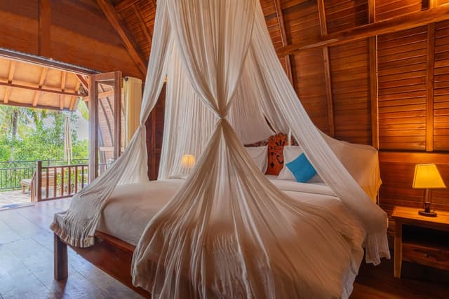 Deluxe Double Room, Garden View
