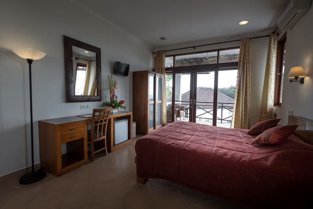 Superior Double Room, Partial Ocean View