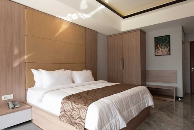 Deluxe Double Room, 1 Bedroom, Lake View