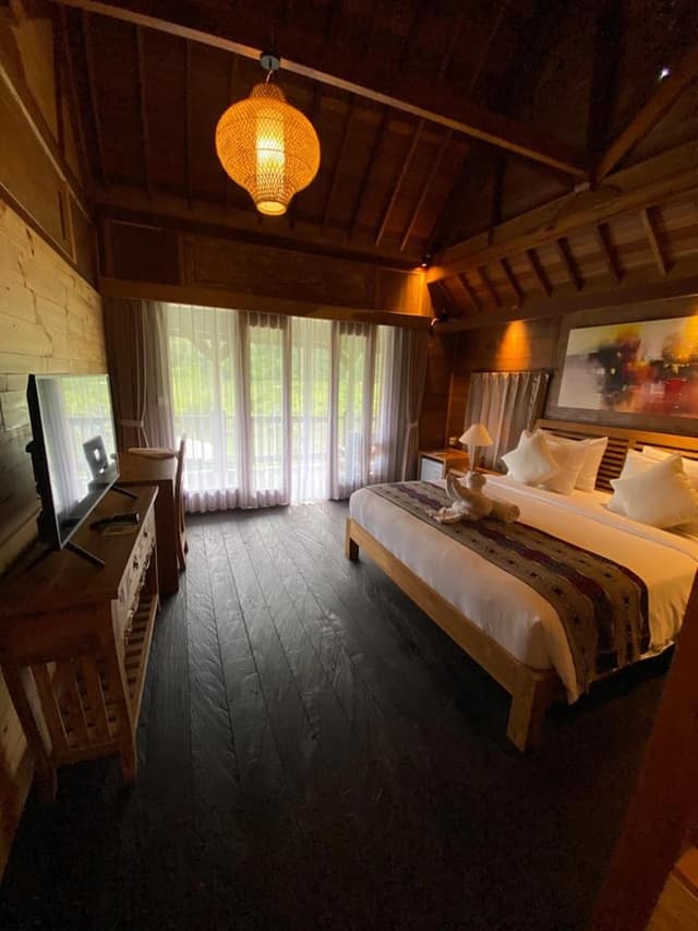 Deluxe Double Room, Pool View