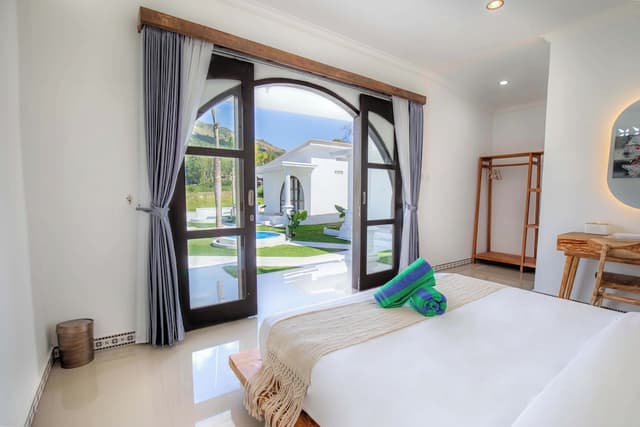 Standard Double Room, Mountain View