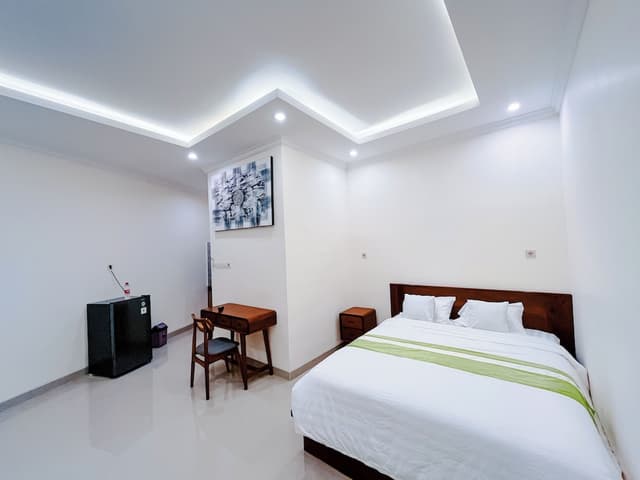 Deluxe Room, Pool View