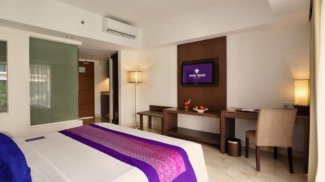 Regis Room