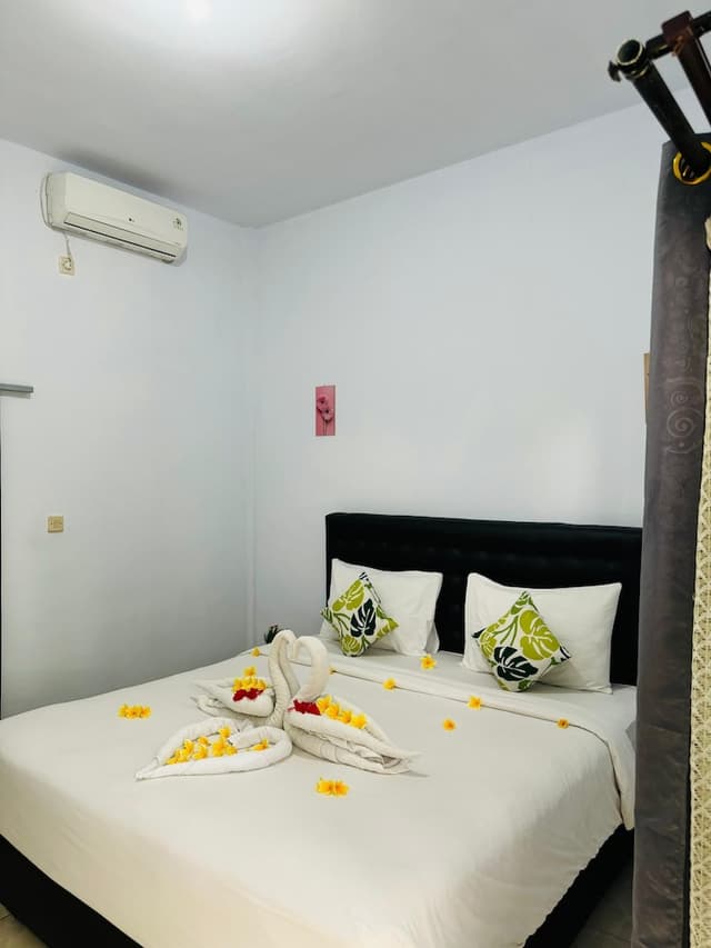Comfort Double Room, Balcony, Garden View