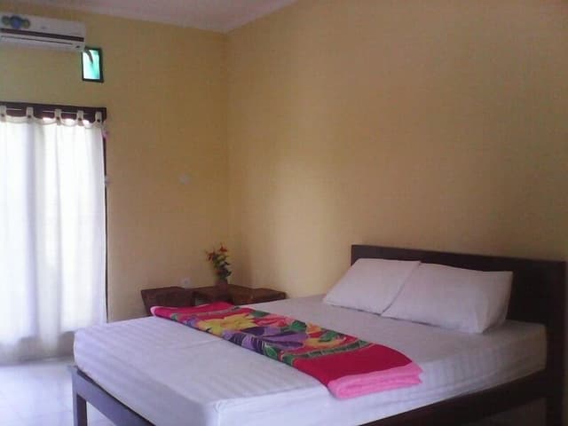Business Apartment, 1 Queen Bed, Accessible, Garden View