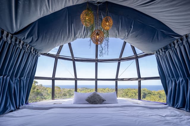 One Bedroom Premium Suite - Airship 1