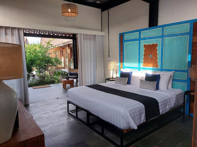 Superior Double or Twin Room, 1 King Bed, Terrace, Pool View