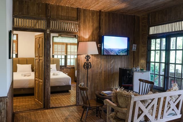 Twin Bedroom Sharing House