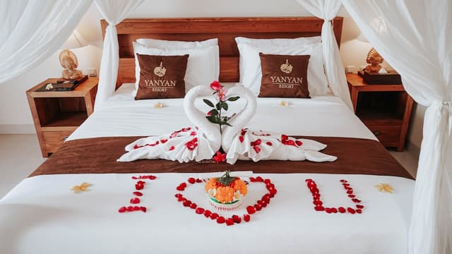 Deluxe Room with Valley View
