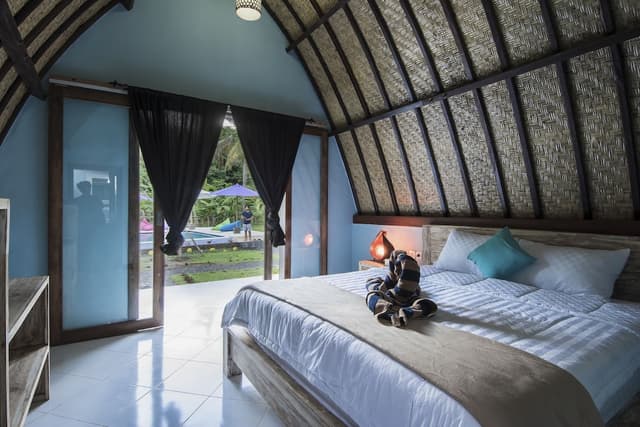 Deluxe Villa