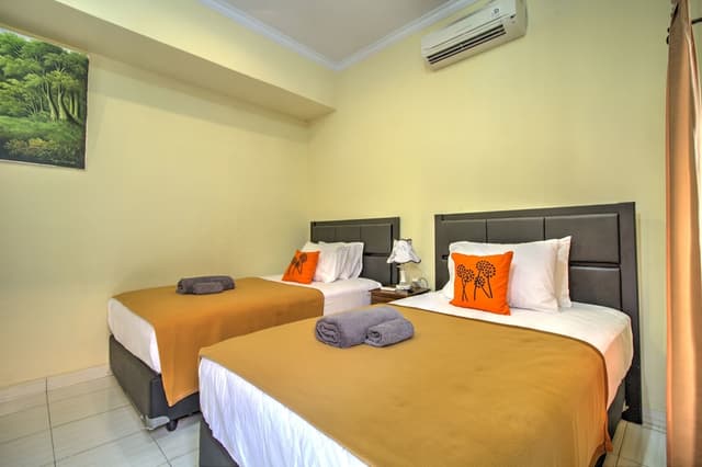 Basic Twin Room