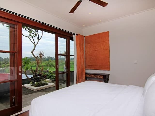 4 Bedroom Villa with Private Pool