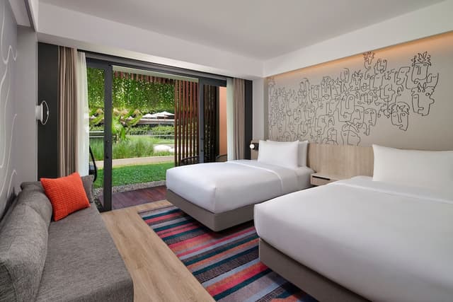 Room, 1 King Bed, Garden View (Terrace)