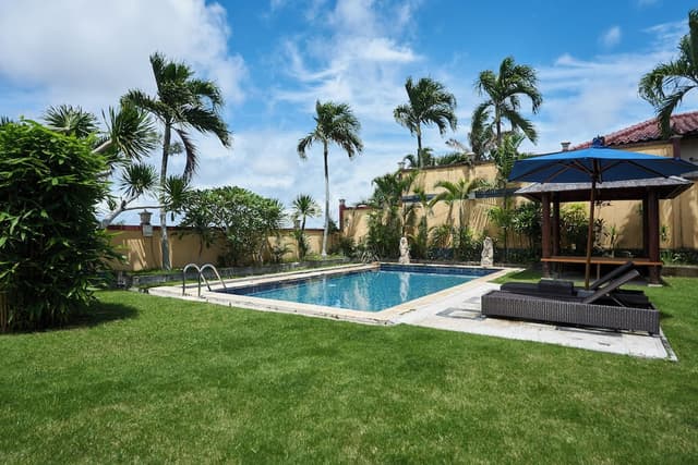3 Bedroom Villa with Private Pool and Garden