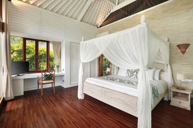 Three Bedroom Ocean View Pool Villa