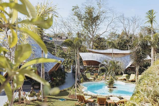 Deluxe Double Room, 1 Queen Bed, Pool View