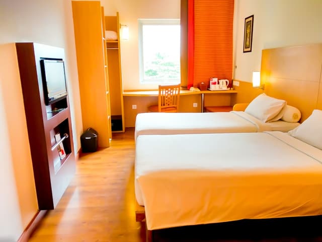 Standard Room, 2 Twin Beds