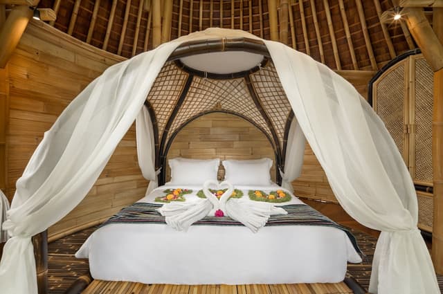 One Bedroom Bamboo Villa with Pool