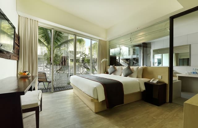 Grand Deluxe Balcony