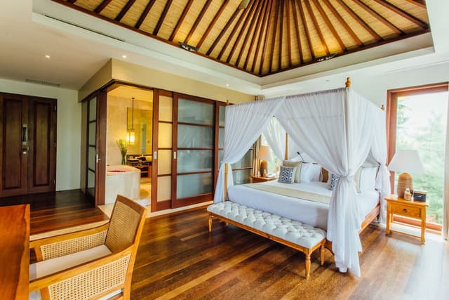 Puri Salila 5 Bedrooms Luxury Beachfront Villa with Private Pool and Free 8 Hours Car Usage