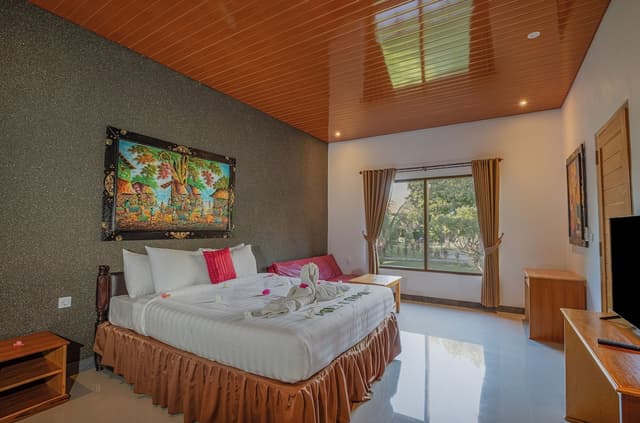 Deluxe Apartment