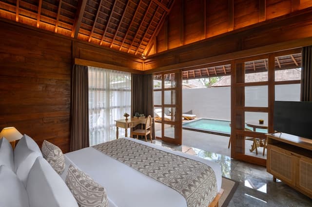 Emana Wooden Villas
