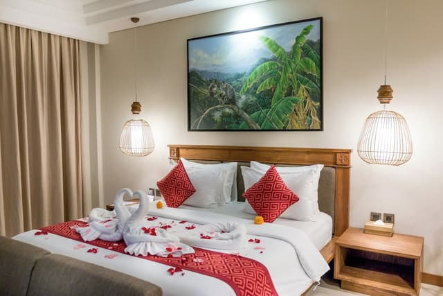 Suite Room with Plunge Pool