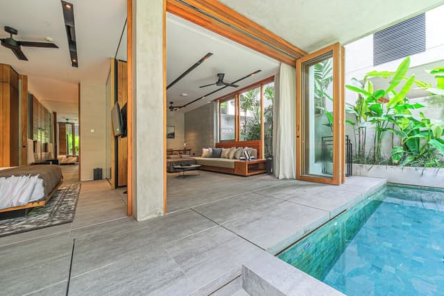 One-Bedroom Apartment with Garden