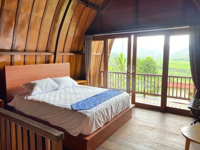 Deluxe Villa, Balcony, Garden View