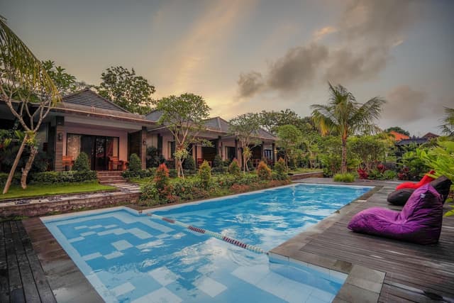 Standard Villa
