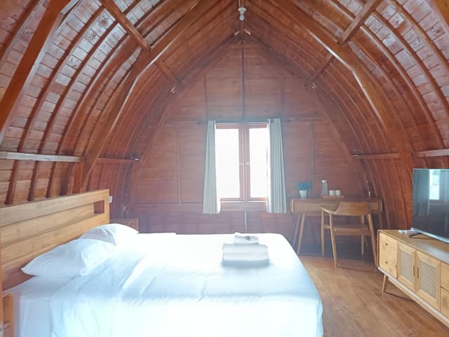 Deluxe Bungalow