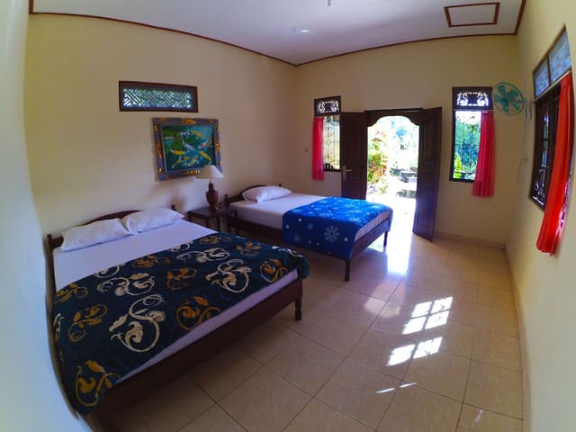 Standard Twin Room, Multiple Beds, Hill View