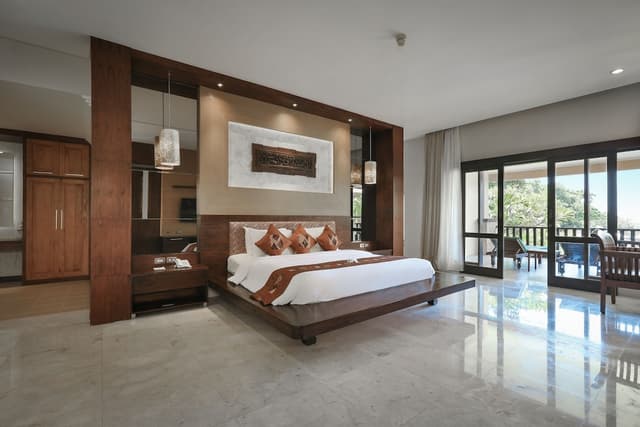 Suite, 1 King Bed, Ocean View