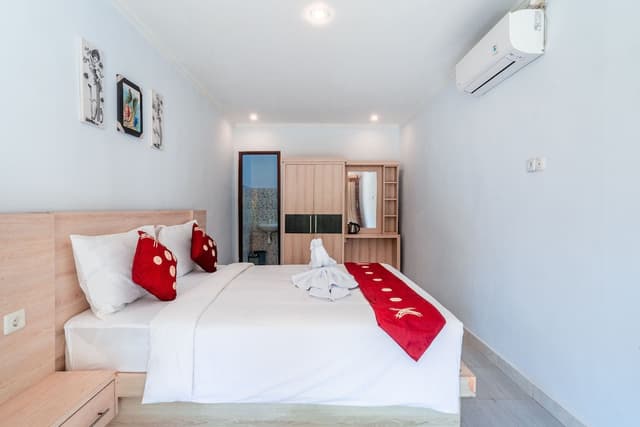 Deluxe Cottage