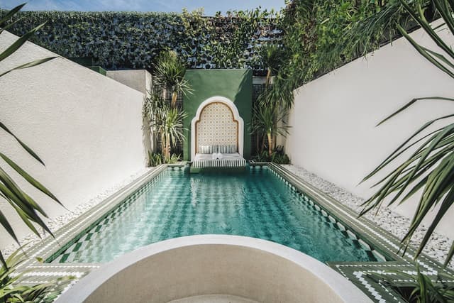One Bedroom Villa With Private Pool and Bathtub