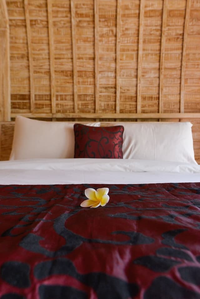 One Bedroom Bungalow with Pool View