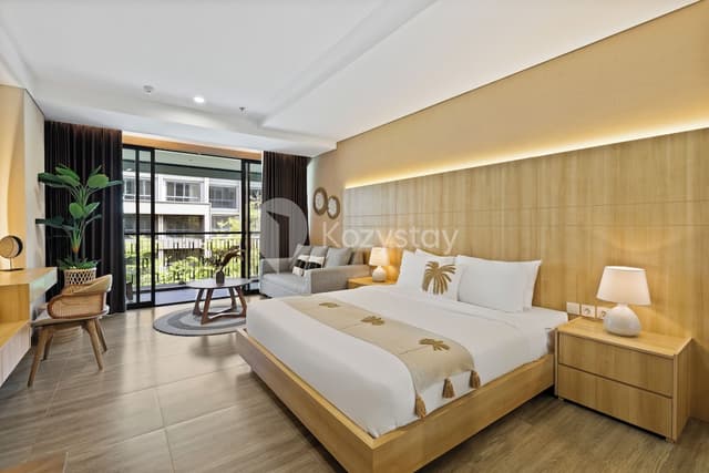 Studio, Balcony, Pool View
