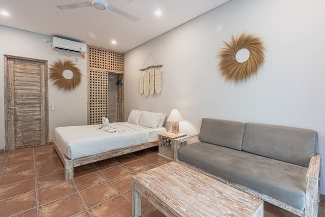 Suite with Private Kitchen