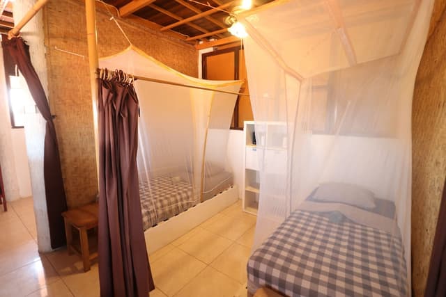 Basic Shared Dormitory, Mixed Dorm, Non Smoking