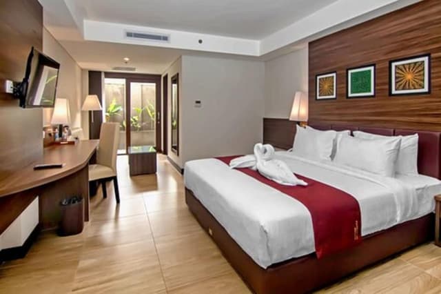 Deluxe Room with View