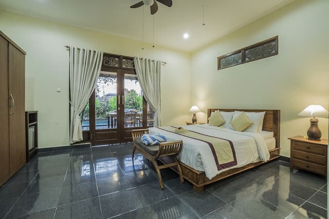 Standard Villa