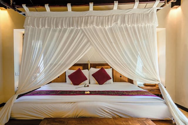 Pool Access Suite with Butler Service
