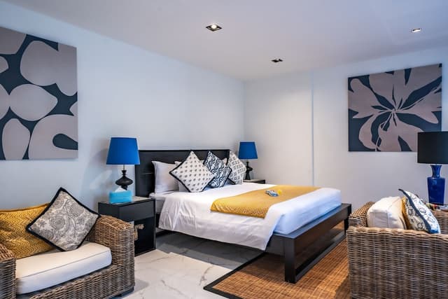 Room, 1 King Bed, River View