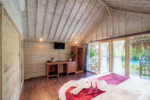 Deluxe Room, Bathtub
